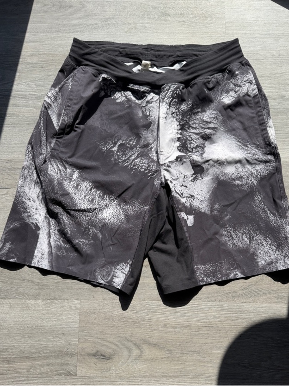 lululemon athletica Black and White Marble-Print Performance Shorts